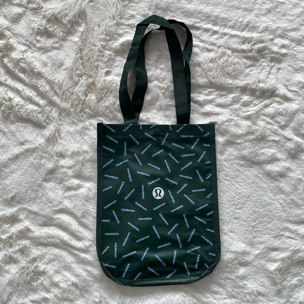 lululemon athletica Red and Green,Tote Bags